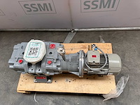 Siemens - vacuüm - olie-gesmeerd - pomp - afbeelding 8 van  9