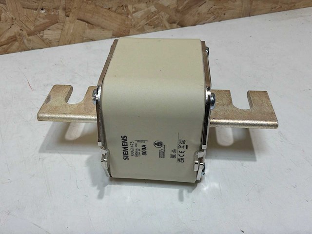 Siemens 3na3 475 lv hrc fuse smeltpatroon - afbeelding 7 van  12