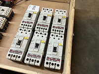 Siemens 3vf4211 mccb 250a 3pole stroomonderbreker (6x) - afbeelding 1 van  5