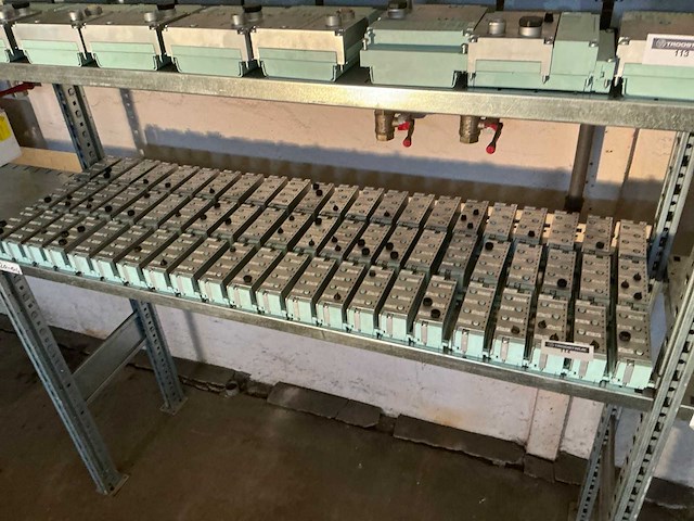 Siemens 6es7 194-4c850-0aa0 connector (66x) - afbeelding 1 van  5