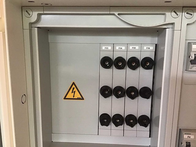 Siemens alpha 400 verdeelkast electra - afbeelding 8 van  11