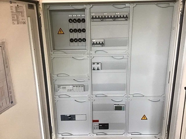Siemens alpha 400 verdeelkast electra - afbeelding 11 van  11