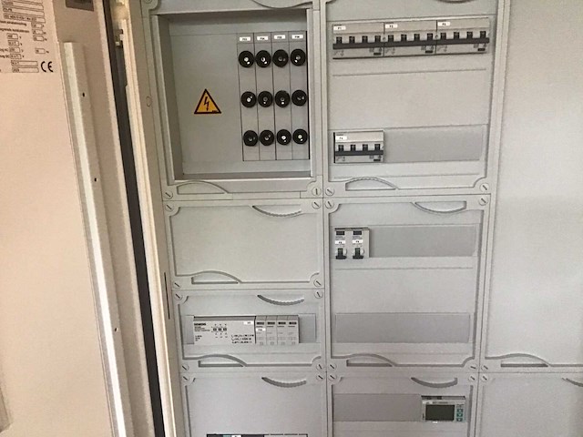 Siemens alpha 400 verdeelkast electra - afbeelding 1 van  11
