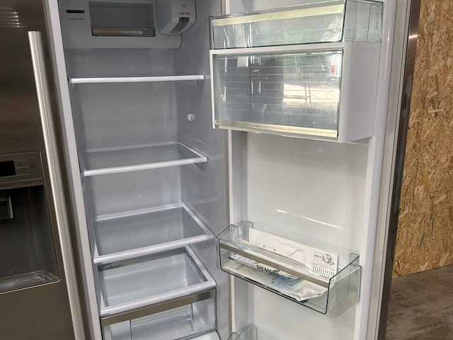 Siemens amerikaanse koel-vriescombinatie - afbeelding 8 van  21