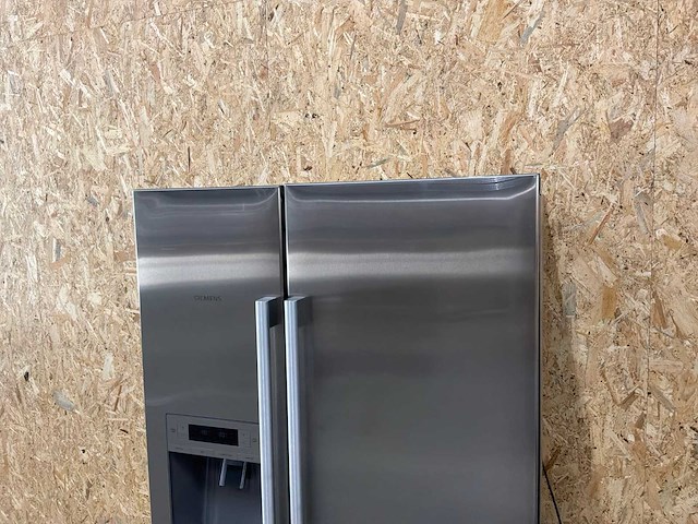 Siemens amerikaanse koel-vriescombinatie - afbeelding 17 van  21