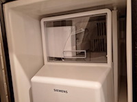 Siemens amerikaanse koelkast met ijs- en waterdispenser - ca. 74x91x182 cm - afbeelding 4 van  6