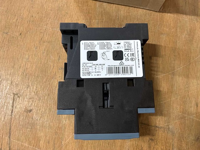 Siemens click and go 3rt2 magneetschakelaar (2x) - afbeelding 3 van  5
