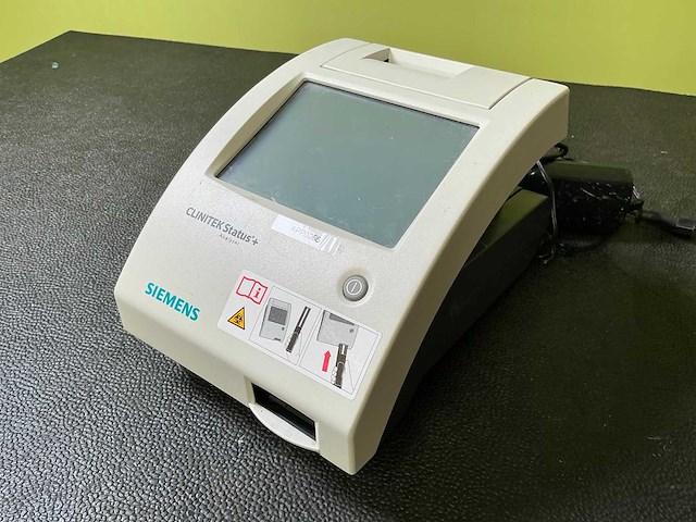 Siemens clinitek status+ urineanalysator - afbeelding 1 van  6