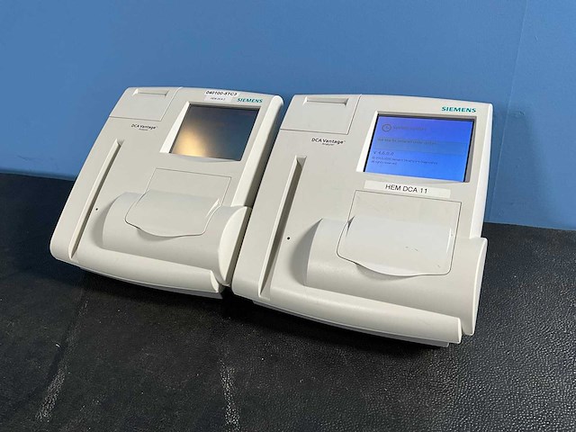 Siemens dca vantage analyzer analytische apparatuur (2x) - afbeelding 1 van  8