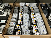 Siemens divers schakelmateriaal - afbeelding 3 van  12