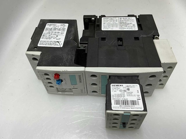 Siemens divers schakelmateriaal - afbeelding 11 van  12