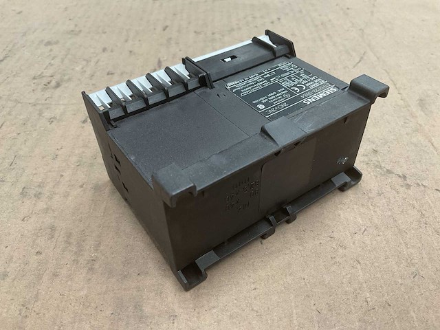 Siemens electromagnetic relay - afbeelding 4 van  5