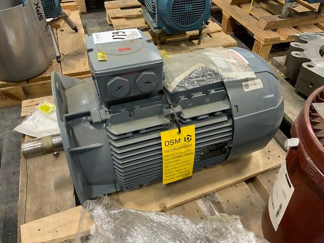 Siemens elektromotor en diversen - afbeelding 2 van  4