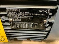 Siemens elektromotor en diversen - afbeelding 3 van  4