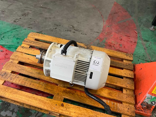 Siemens elektromotor - afbeelding 1 van  3