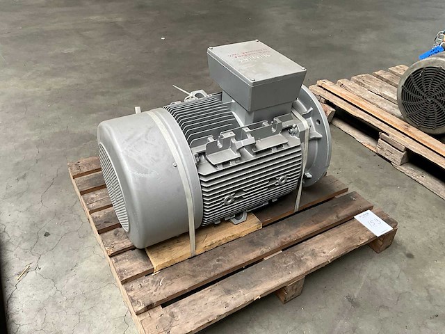 Siemens elektromotor - afbeelding 1 van  5