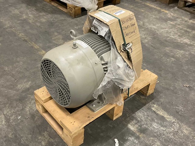 Siemens elektromotor - afbeelding 3 van  5