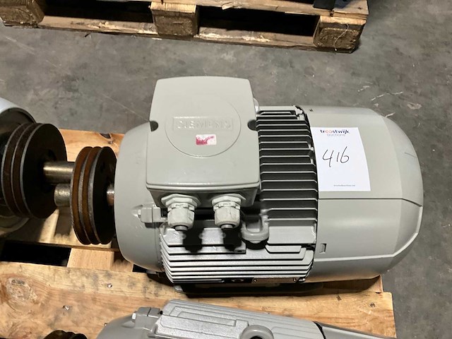 Siemens elektromotor - afbeelding 4 van  4
