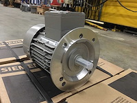 Siemens elektromotoren (5x) - afbeelding 1 van  4