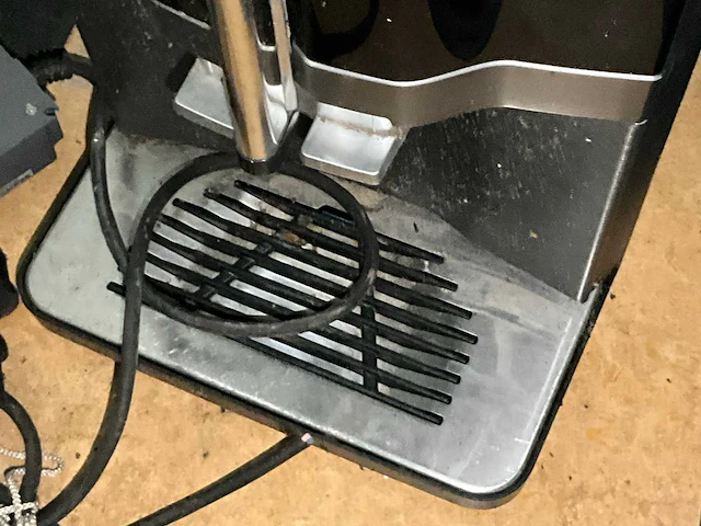 Siemens eq300 koffiemachine - afbeelding 6 van  6