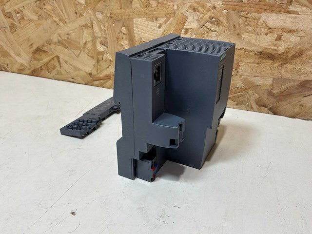 Siemens et200sp cpu 1510sp-1pn - afbeelding 6 van  10