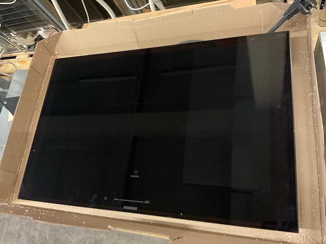 Siemens ex877hvc1e inbouw 4-zone inductie kookplaat - afbeelding 2 van  3