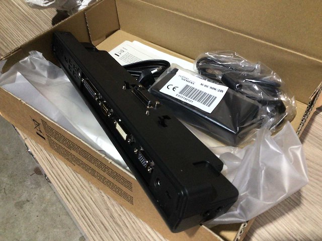 Siemens / fujitsu - adapter esprimo mobile - dockingstations (1x) - afbeelding 7 van  15