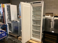 Siemens gi81naceo inbouw vriezer - afbeelding 1 van  3