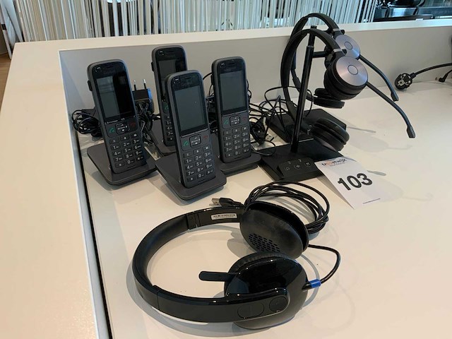 Siemens gigaset dect telefoon (4x) - afbeelding 2 van  5