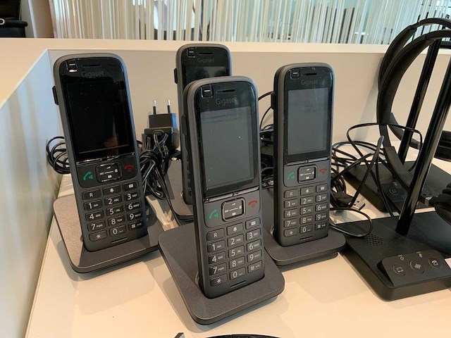 Siemens gigaset dect telefoon (4x) - afbeelding 3 van  5