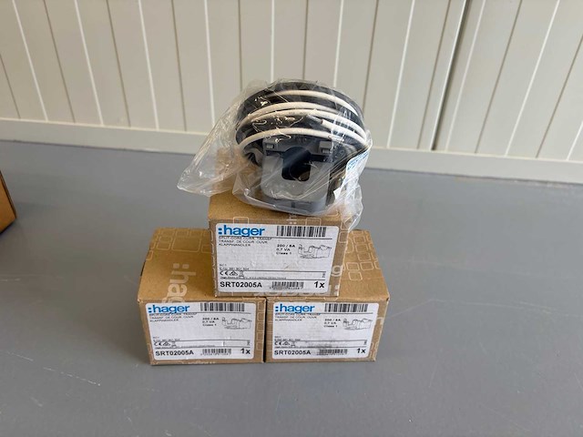 Siemens & hager omvormer 3fase naar 24 volt & stroom meters - afbeelding 2 van  13