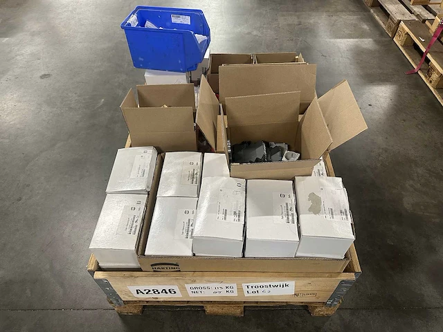 Siemens / harting / rittal - partij elektronica & installatiemateriaal - afbeelding 1 van  12