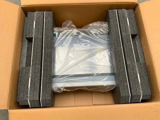 Siemens hmi touch simatic tp 1500 comfort touchscreen besturingsscherm - ongebruikt - afbeelding 1 van  6