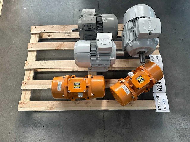 Siemens, italvibras g. silingardi - partij elektromotoren & industriële trilmotoren, 4–5,5 kw - afbeelding 2 van  7