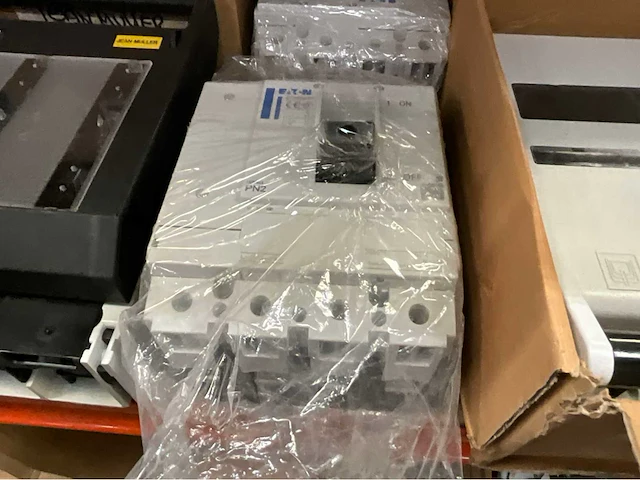 Siemens / kean muller / efen / aon / abb / uniop diverse elektra installatie materialen - afbeelding 2 van  52