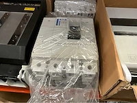 Siemens / kean muller / efen / aon / abb / uniop diverse elektra installatie materialen - afbeelding 2 van  52