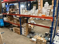 Siemens / kean muller / efen / aon / abb / uniop diverse elektra installatie materialen
