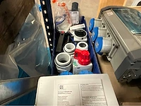 Siemens / kean muller / efen / aon / abb / uniop diverse elektra installatie materialen - afbeelding 17 van  52