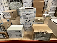 Siemens / kean muller / efen / aon / abb / uniop diverse elektra installatie materialen - afbeelding 32 van  52