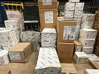 Siemens / kean muller / efen / aon / abb / uniop diverse elektra installatie materialen - afbeelding 33 van  52