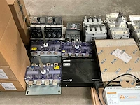 Siemens / kean muller / efen / aon / abb / uniop diverse elektra installatie materialen - afbeelding 46 van  52