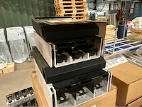 Siemens / kean muller / efen / aon / abb / uniop diverse elektra installatie materialen - afbeelding 51 van  52
