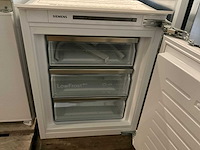 Siemens kg givv8a inbouw vriezer - afbeelding 2 van  3