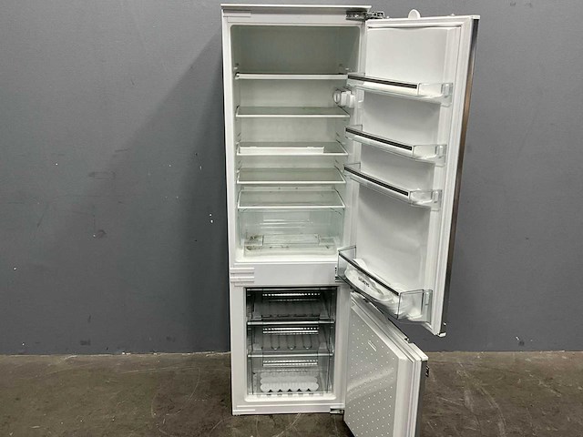 Siemens kg ki34vv34a koelkast - afbeelding 2 van  8