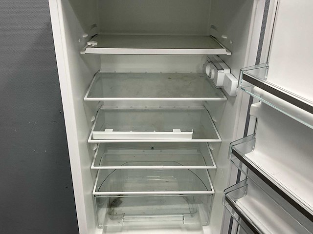 Siemens kg ki34vv34a koelkast - afbeelding 3 van  8