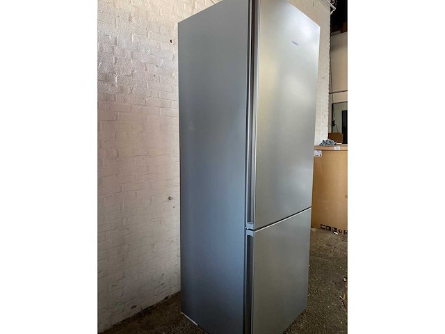 Siemens kg49nvibg iq300 koel-vriescombinatie vrijstaand – nofrost, ca. 440 l - afbeelding 3 van  4