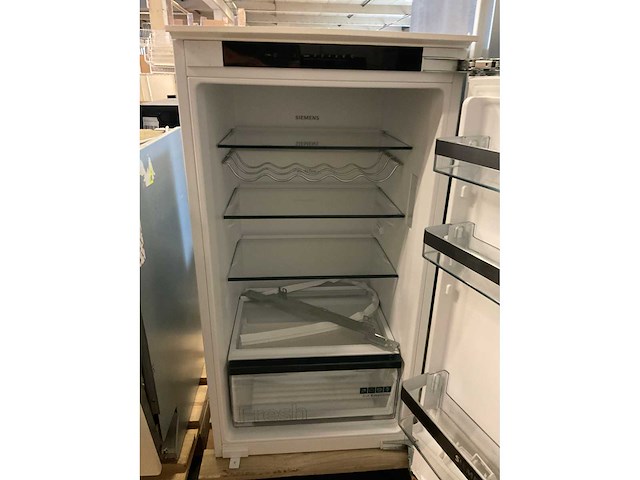 Siemens ki31rsfe0/04 inbouw koelkast - afbeelding 2 van  4