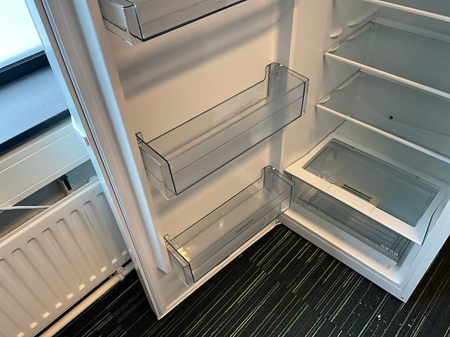 Siemens kw ksvv30a isensoric koelkast - afbeelding 6 van  8