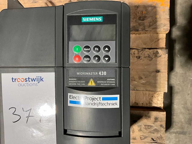 Siemens micromaster 430 frequentieregelaar - afbeelding 3 van  5