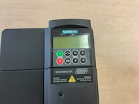 Siemens micromaster 440 frequentieregelaar - afbeelding 2 van  3